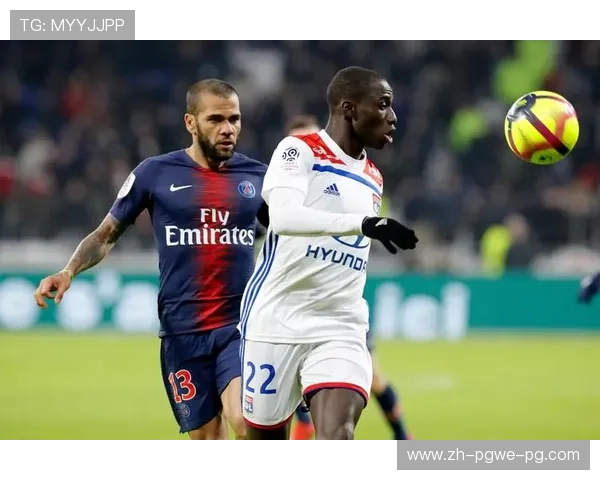 里昂法甲冠军：冠军历史与球队辉煌时刻